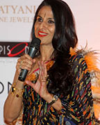 Shobhaa De