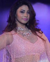 Daisy Shah