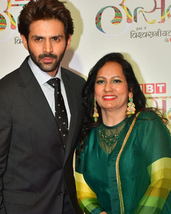 Kartik Aaryan and Rekha Khan