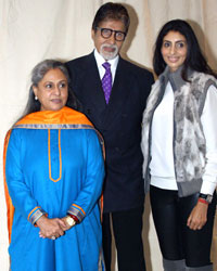 Jaya Bachchan, Amitabh Bachchan and Shweta