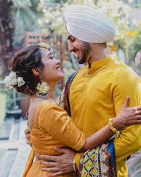 Neha Kakkar and Rohanpreet Singh