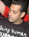 Prabodh Vasant Davkhare and Salman Khan