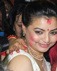 Vaibhavi Merchant and Rani Mukherjee