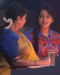 Shabana Azmi and Juhi Chawla