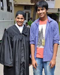 Renuka Sahane and Satya Manjrekar