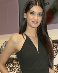 Diana Penty