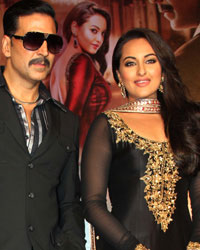 Akshay Kumar and Sonakshi Sinha