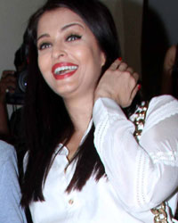 Author Dr Zirak and Aishwarya Rai Bachchan