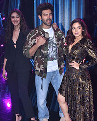 Pati Patni Aur Woh On The Sets of Indian Idol