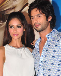 Ileana D'Cruz and Shahid Kapoor