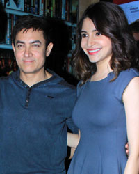 Vidhu Vinod Chopra, Aamir Khan and Anushka Sharma