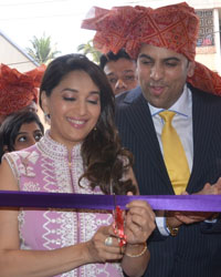 PN Gadgil Jewellers Store Launch