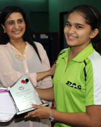 Prize distribution ceremony at Khar Gymkhana Cup