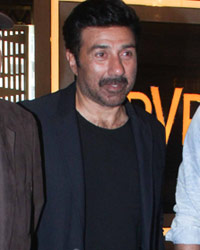 Dharmendra, Sunny Deol and Bobby Deol