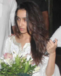 Prayer Meet of Shraddha Kapoor's grandfather Pandit Pandharinath Kolhapure