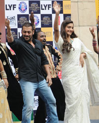 Salman Khan and Sonam Kapoor