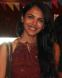 Premiere of Marathi Film Sanngto Aika