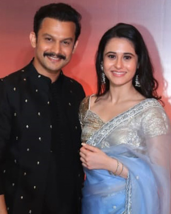 Adinath Kothare and Rucha Vaidya