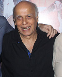 Soundarya Sharma, Anupam Kher, Mahesh Bhatt and Satish Kaushik