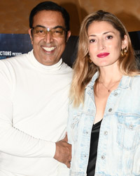 Vindu Dara Singh with Wife Dina Umarova