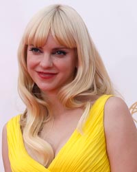 Actress Anna Faris, from the CBS sitcom 'Mom,' arrives at the 65th Primetime Emmy Awards in Los Angeles