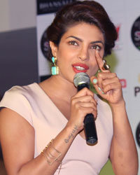 Priyanka Chopra Promotes 'Mary Kom' at Pacific MAll in New Delhi