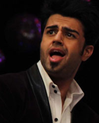 Manish Paul and Ram Charan