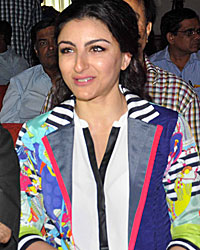 Raj Kumar Santoshi and Soha Ali Khan