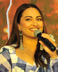 Sonakshi Sinha and Salman Khan