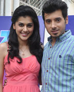 Taapsee Pannu and Divyendu Sharma on the sets of india's best dramebaaz