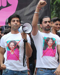 Omkar Kapoor, Kartik Aaryan and Sunny Singh