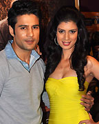 Tena Desae and Rajeev Khandelwal