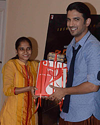 Sushant Singh Rajput during the prize distribution event for his forth coming film Detective Byomkesh Bakshy! contest