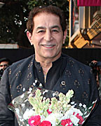 Dilip Tahil