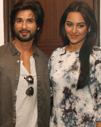 Shahid Kapoor and Sonakshi Sinha