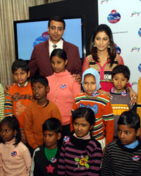 Hina Khan during a press meet to handover the donated woolens to children from Aarohan, The NGO partners for this year's Godrej Ezee - 'Raahat Ek Abhiyaan' initiative, a winter wear donation drive for underprivileged children