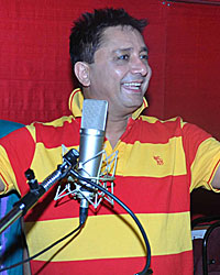 Rab Mujhe Pyaar Ho Gaya Song Recording