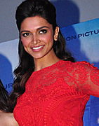 Jacqueline Fernandez, Amisha Patel and Deepika Padukone