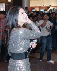 Sunny Leone at the Promotion of Ragini MMS 2  at Viviana Mall, Thane