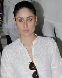 Kareena Kapoor and KArishma Kapoor