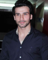 Girish Kumar