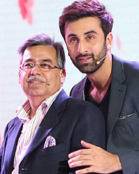 Ranbir Kapoor and Hero Motocorp MD Pawan Munjal