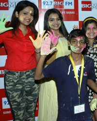 Sugandha Mishra, Gauri, Saloni Daini