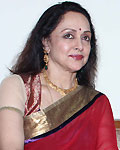 Hema Malini, Kavita Krishnamurthy and Ravindra Jain