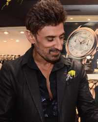 Raymond Weil Felicitates Rahul Dev