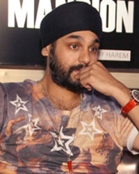 Jassi Sidhu and Dilbag at a Press Meet