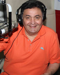 Rishi Kapoor Celebrates Birthday at Big FM