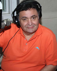 Rishi Kapoor Celebrates Birthday at Big FM