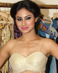 Mouni Roy