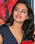 Sonakshi Sinha and Akshay Kumar